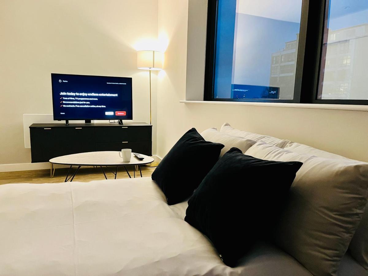 Brand New Modern 1 Bed Apartment Near Old Trafford Stadium Манчестер Экстерьер фото