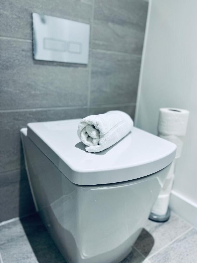 Brand New Modern 1 Bed Apartment Near Old Trafford Stadium Манчестер Экстерьер фото
